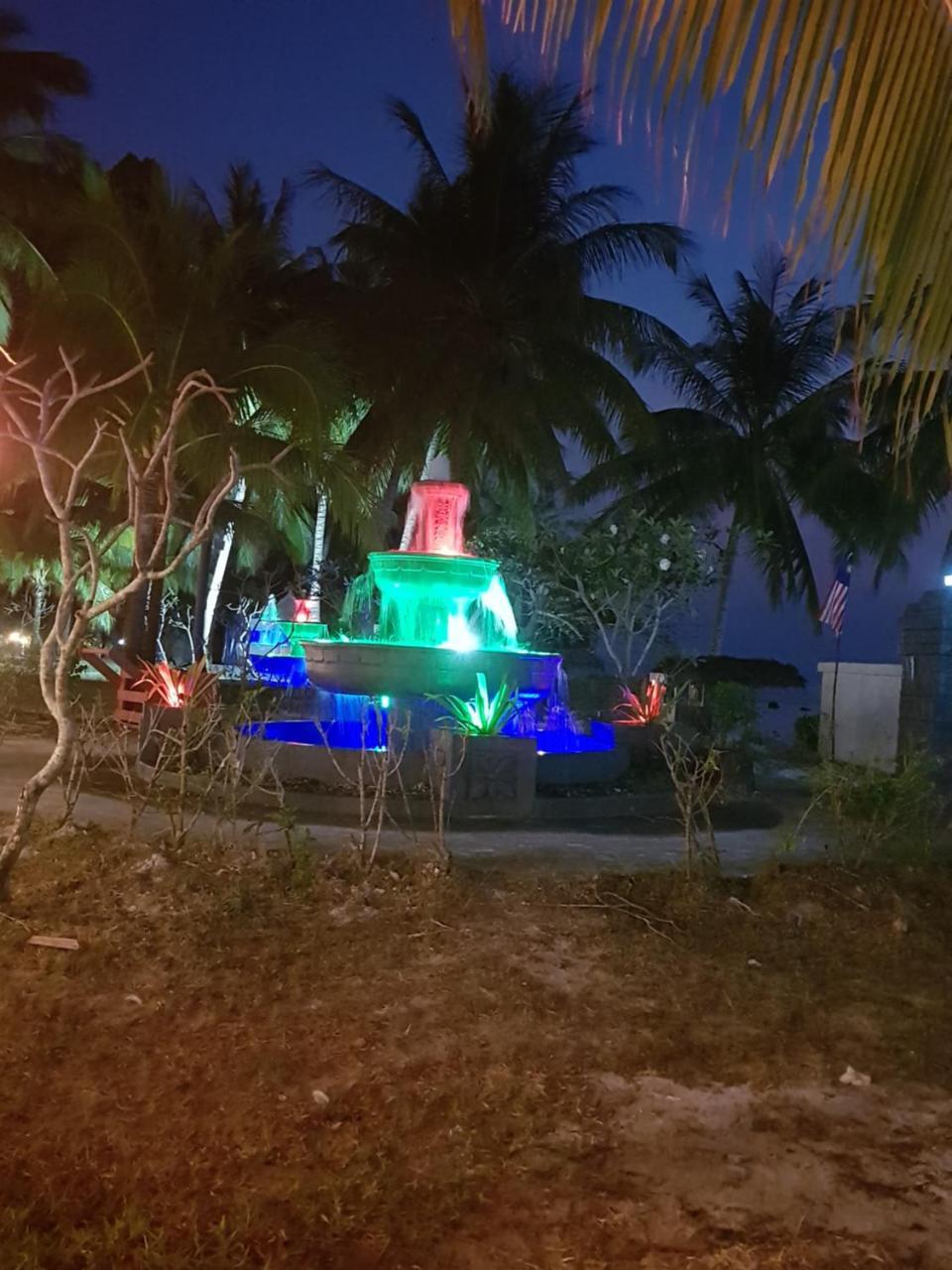 Sari Pacifica Resort & Spa, Lang Tengah Exterior photo